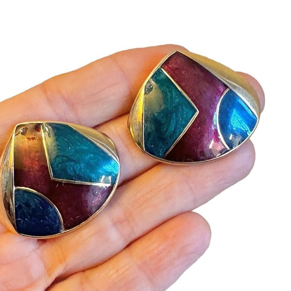 Green red gold tone triangle post earrings